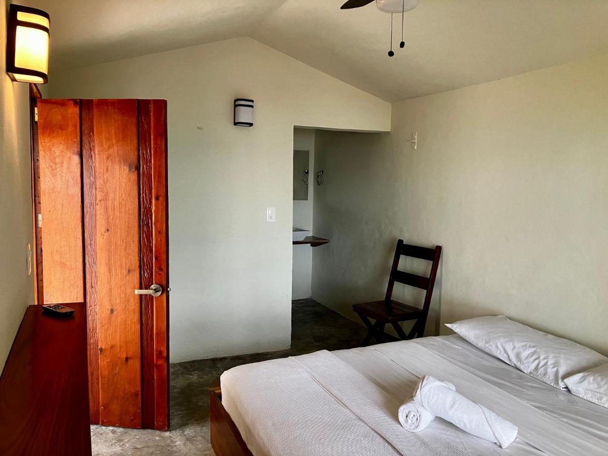 Bed and Breakfast Tortuga Bacalar Exterior foto